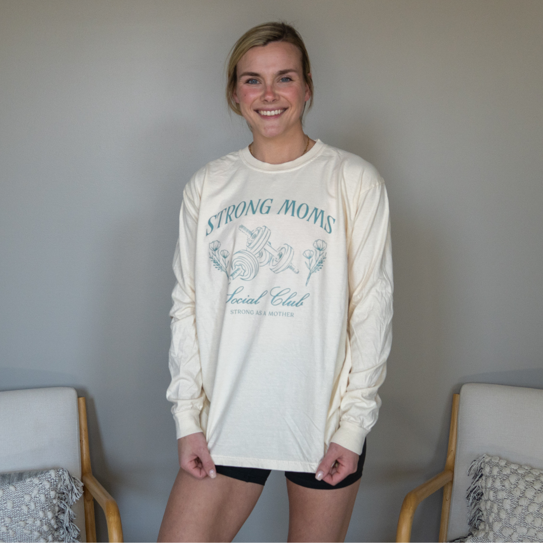 Strong Moms Social Club LS - CREAM WEIGHTS