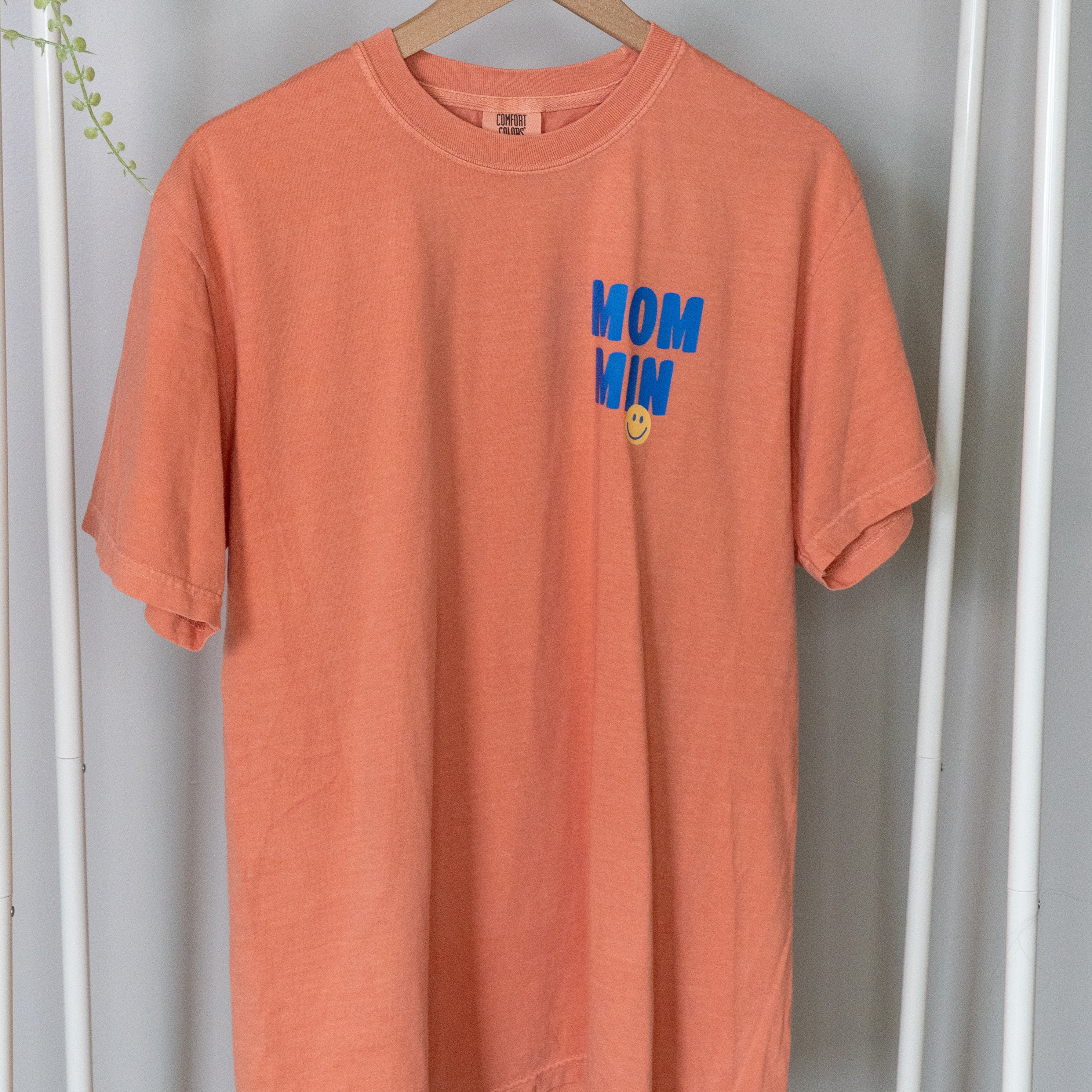 Mommin’ T Shirt - Terracotta